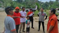 Zunianto Senam Bersama Masyarakat Mutun Sambut Dr. Salim