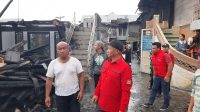 Mukhlis Basri Bantu Korban Musibah Kebakaran di Kenali