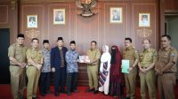 Audiensi dengan Nanang, Dewan Dakwah Akan Bangun Masjid ke 99 di Lamsel