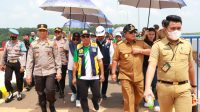 Kapolres Lamtim Dampingi Gubernur dan Kapolda Dalam Acara Penanaman Pohon
