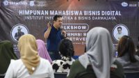 Hima Prodi Bisnis Digital Darmajaya Gelar Talkshow ‘Transformasi Bisnis di Era Metaverse’