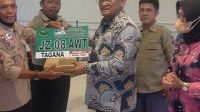 Aswarodi Apresiasi Tagana Lampung, Serahkan Bantuan HT dan Perlengkapan Kerja