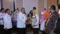 Gubernur Beri Anugerah KPB Award Tahun 2022 kepada Stakeholder yang Berperan dalam Implementasi KPB