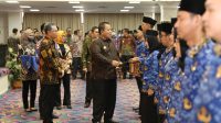 Gubernur Arinal Djunaidi Serahkan 410 SK PNS kepada CPNS di Lingkungan Pemprov Lampung