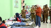 Riana Sari Arinal Tinjau Donor Darah Kolaborasi 7 SMA Sub Rayon 17 Bandarlampung