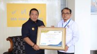 Gubernur Terima Penghargaan dari PT. Taspen Kantor Cabang Bandarlampung