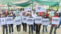 Peringati HPN Daerah, Pemprov – PWI Gelar Aksi Bersih Pantai