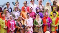 Riana Sari Arinal Hadiri Pameran Kriyanusa 2023