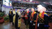 Unila Mewisuda 995 Mahasiswa