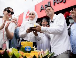 Bareng Rafi-Nagita, Putri Zulkifli Hasan Hadiri Peresmian Rojo Sambel Si Aa