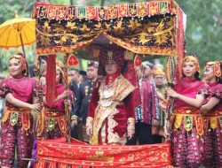 Dies Natalis ke-56, FKIP Unila Gelar Karnaval dan Muhibah Seni Multikultural