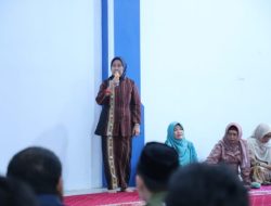 Rektor Beserta Jajaran Pimpinan Universitas Safari Ramadan di FT