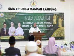 Rektor Unila Hadiri Buka Bersama SMA YP Unila