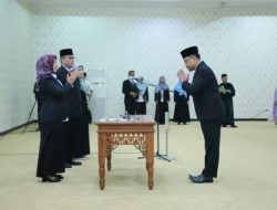Rektor Unila Lantik Pejabat Baru FMIPA