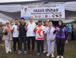 Pj. Gubernur Tinjau Pasar Murah