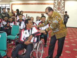 Pj. Gubernur Lepas Kontingen NPC untuk Peparnas XVII Solo 2024