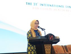 Rektor Unila Buka Simposium Fisiologi Internasional ke-31
