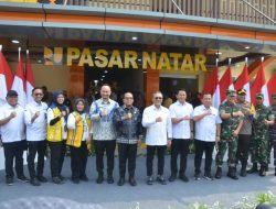 Pj. Gubernur Dampingi Menko Bidang Pangan Resmikan Pasar Natar