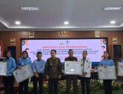 Komnas PA Lampung Ganjar Kejari Bandar Lampung Penghargaan