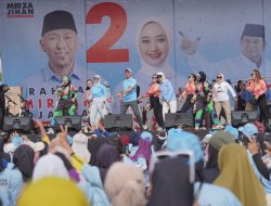 Hari Terakhir Kampanye, Mirza-Jihan Senam Bersama Warga Kalirejo