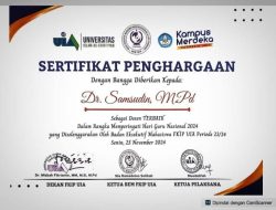 Pj. Gubernur Terima Penghargaan Dosen Terbaik Dari UIA