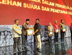 KPU Provinsi Lampung Kembali Raih 2 Penghargaan