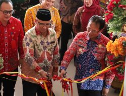 Nukman Resmikan Gedung Perpusda Senilai Rp10,1 Miliar