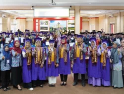 78 Lansia di Lamsel Ikuti Wisuda Sekolah Lansia