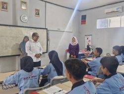 Pj. Gubernur Sidak Disparekraf Provinsi dan Kunjungi 2 Sekolah