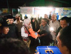 Mirza-Jihan Tinjau Korban Banjir di Bandarlampung