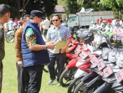 Pastikan Kondisi Kendaraan Prima, Pj. Bupati Nukman Lakukan Pengecekan Fisik Kendaraan Dinas