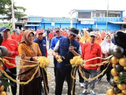Majukan Perekonomian UMKM, Pj. Bupati Nukman Resmikan Gedung PLUT