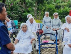 Reses, Aleg PKS Sambangi Para Suster Purna Tugas di Vita Grasia, Tanggamus