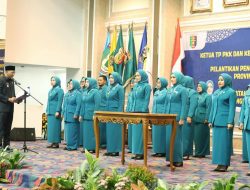 Gubernur Kukuhkan dan Lantik Pengurus TP PKK dan Tim Pembina Posyandu Lampung Periode 2025-2030
