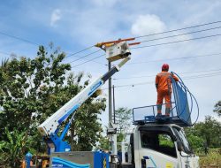 Bekerja Tanpa Padam Tim PDKB UP3 METRO Pastikan ibadah Ramadhan nyaman dan tenang