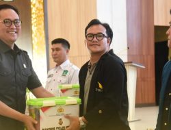 Sambut Ramadhan, Wakil Ketua DPRD Lampung Naldi Rinara Hadiri Kegiatan Baksos Polri Presisi