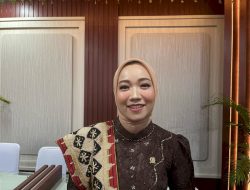 Kawal Perkembangan Proyek Pembangunan 16 Ruas Jalan