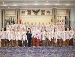 Meski Diguyur Hujan, Semangat Kartini Warnai Peringatan Hari Kartini Tingkat Provinsi Lampung
