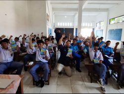 Semangat Hari Kartini, Srikandi PLN dan PAE Kenalkan Aplikasi PLN Mobile ke Siswa SMK BLK Bandar Lampung