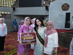 Rektor Hadiri Pelepasan Kelas 12 SMA YP Unila