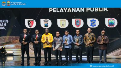 Bupati Muda Tanpa Batas Sosial, Egi Raih Penghargaan Nasional iNews TV