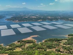 PLN Nusantara Power Akselerasi Pembangkit Hijau, PLTS Terapung Cirata Jadi Tonggak Pengembangan PLTS Terapung Skala Besar