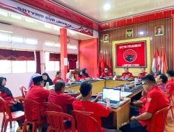 Rapat Perdana, Yose Targetkan Peningkatan Kursi DPRD Lampura