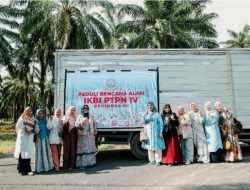 Gerak Cepat PTPN IV PalmCo: Regional III Salurkan Bantuan Rp200 Juta ke Tiga Provinsi Terdampak Bencana