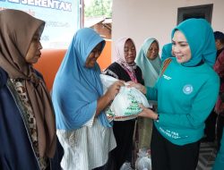 TP PKK Lampung Salurkan Bantuan Sosial dan Gizi Anak di Tiga Daerah