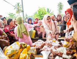 Silaturahmi Ramadan di Negeri Katon Dibarengi dengan Gelaran Pasar Murah