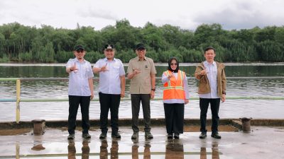 Gubernur Pacu Jalan Perbatasan