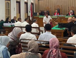 Jaksa Tuntut Irwan 1,5 Tahun Penjara