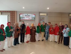 HUT RI ke-81 dan HUT TP Sriwijaya ke-58, Nurhasanah Serukan Persatuan dan Pengabdian