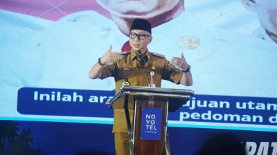 GUBERNUR: PERBAIKI PELAYANAN, TINGKATKAN KEPATUHAN PAJAK